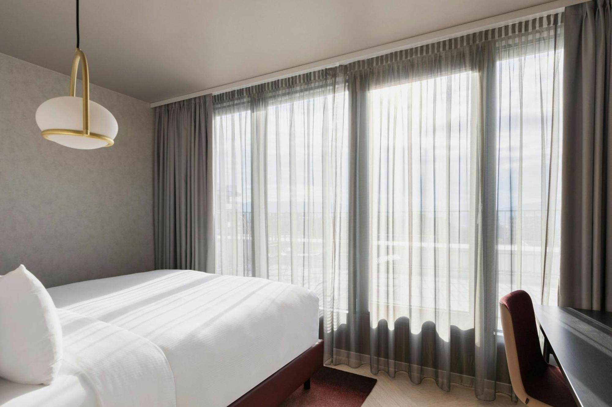 By Marriott Nations 4* Genf